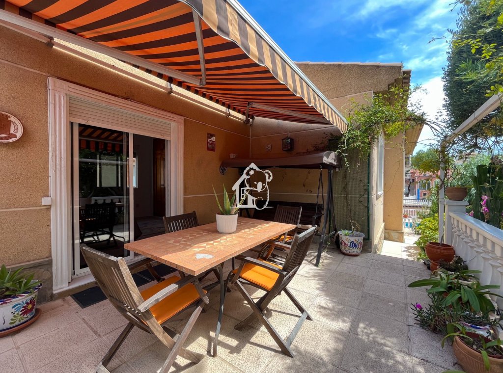 Revente - Villa - Torrevieja - Los Balcones - Los Altos del Edén