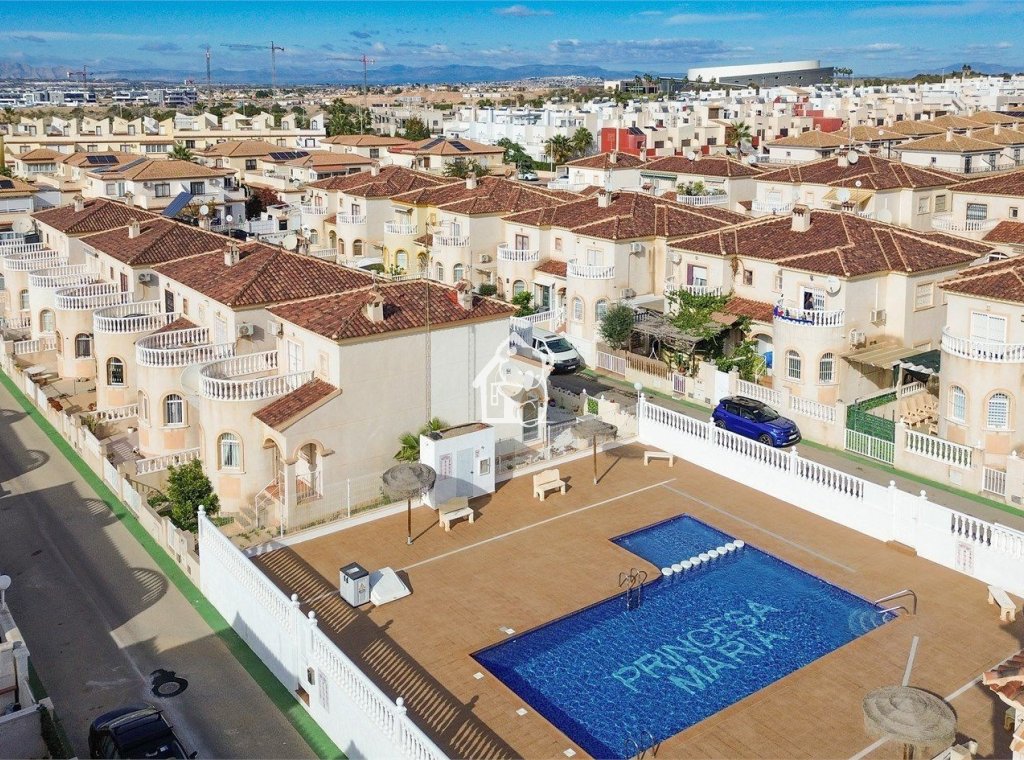 Segunda Mano - Adosado - Torrevieja - Nueva Torrevieja - Aguas Nuevas