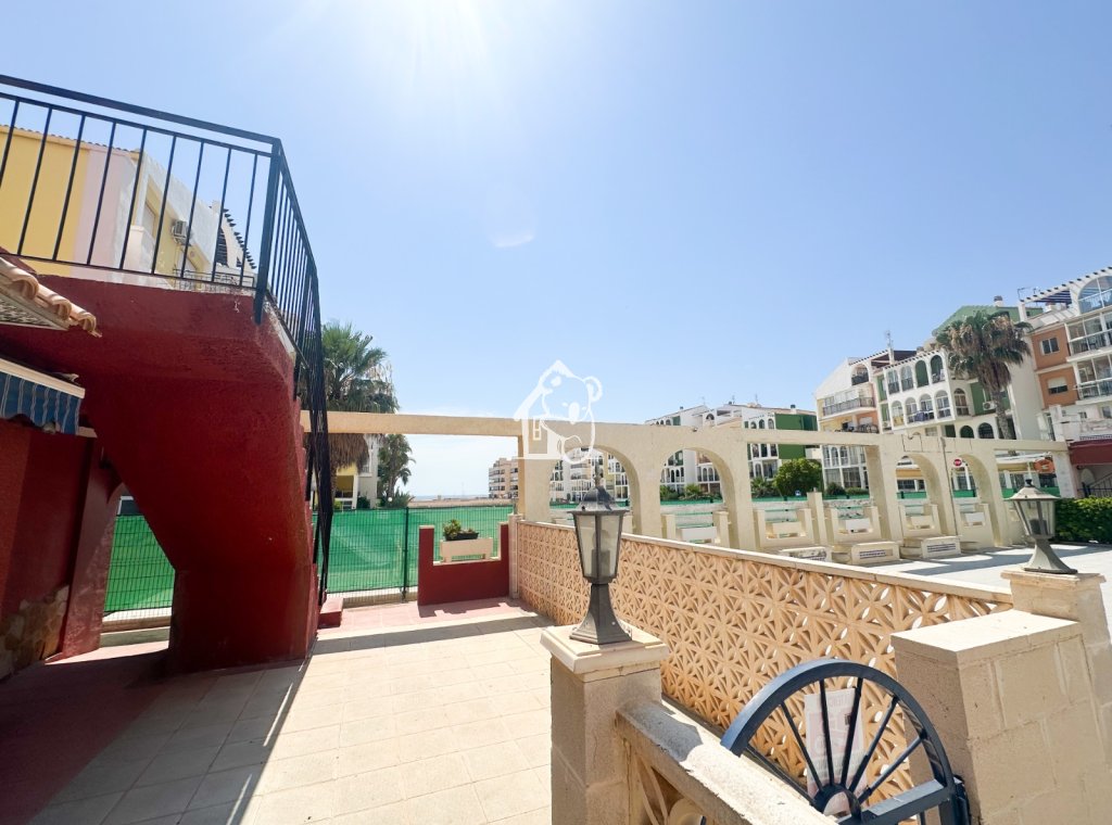 Segunda Mano - Apartamento / piso - Torrevieja - El Acequión - Los Náufragos
