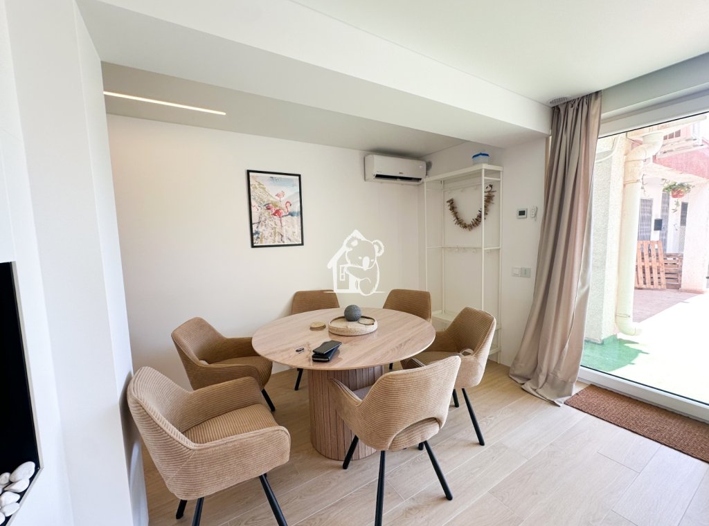 Segunda Mano - Apartamento / piso - Torrevieja - El Acequión - Los Náufragos