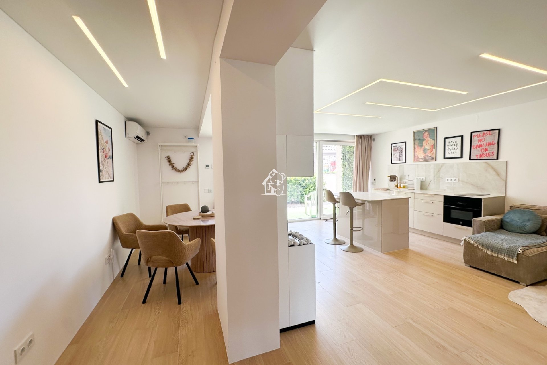 Segunda Mano - Apartamento / piso - Torrevieja - El Acequión - Los Náufragos