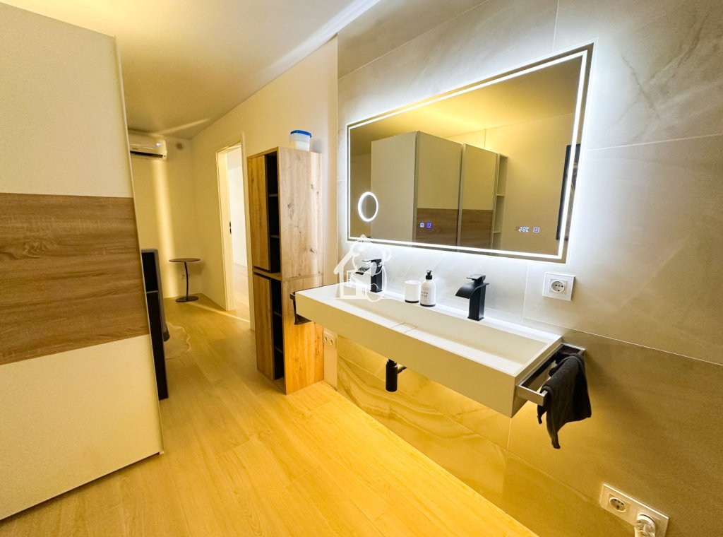 Segunda Mano - Apartamento / piso - Torrevieja - El Acequión - Los Náufragos