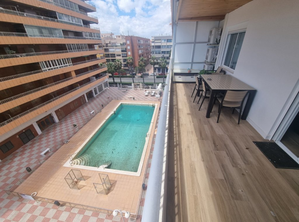 Segunda Mano - Apartamento / piso - Torrevieja - Playa del Cura