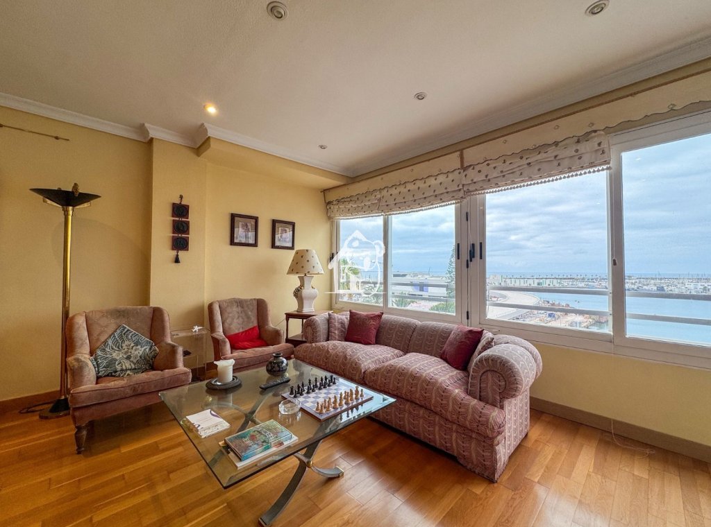 Segunda Mano - Apartamento / piso - Torrevieja - Torrevieja Centro