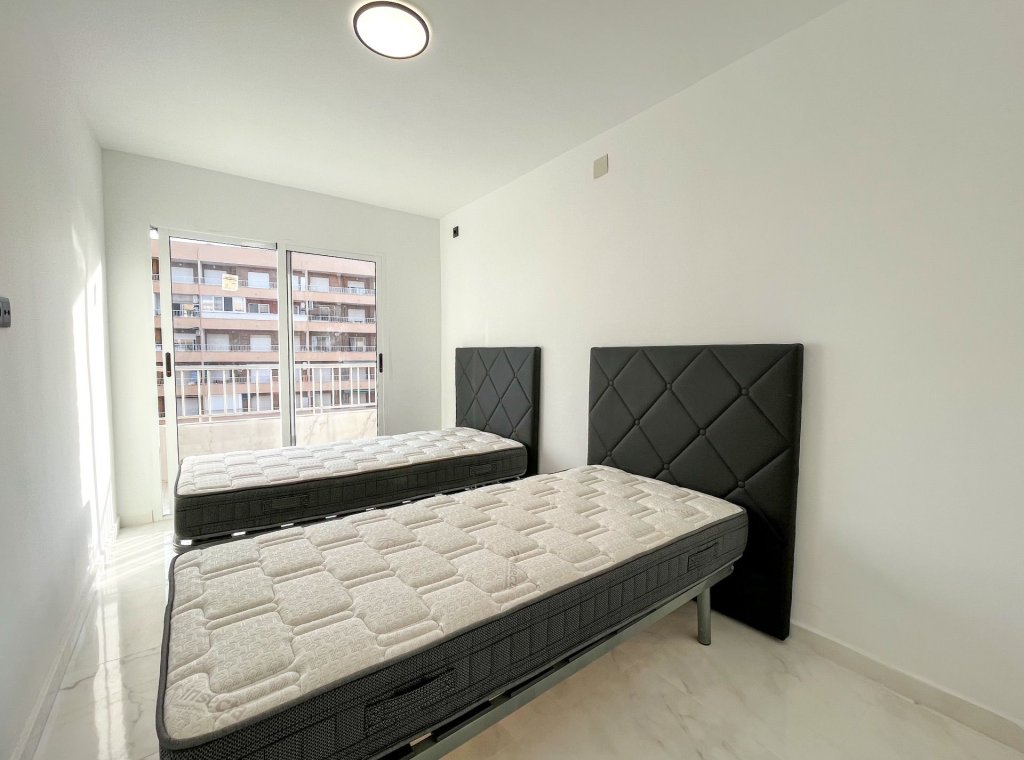 Segunda Mano - Apartamento / piso - Torrevieja