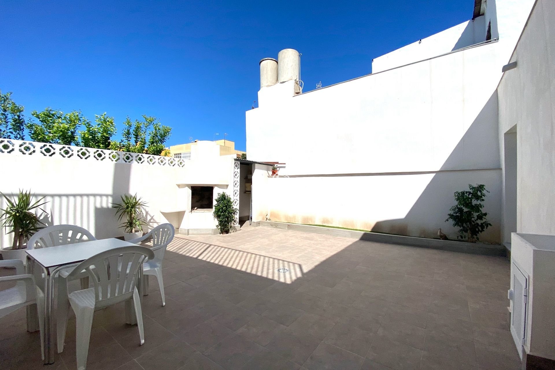 Segunda Mano - Casa de pueblo - Arneva