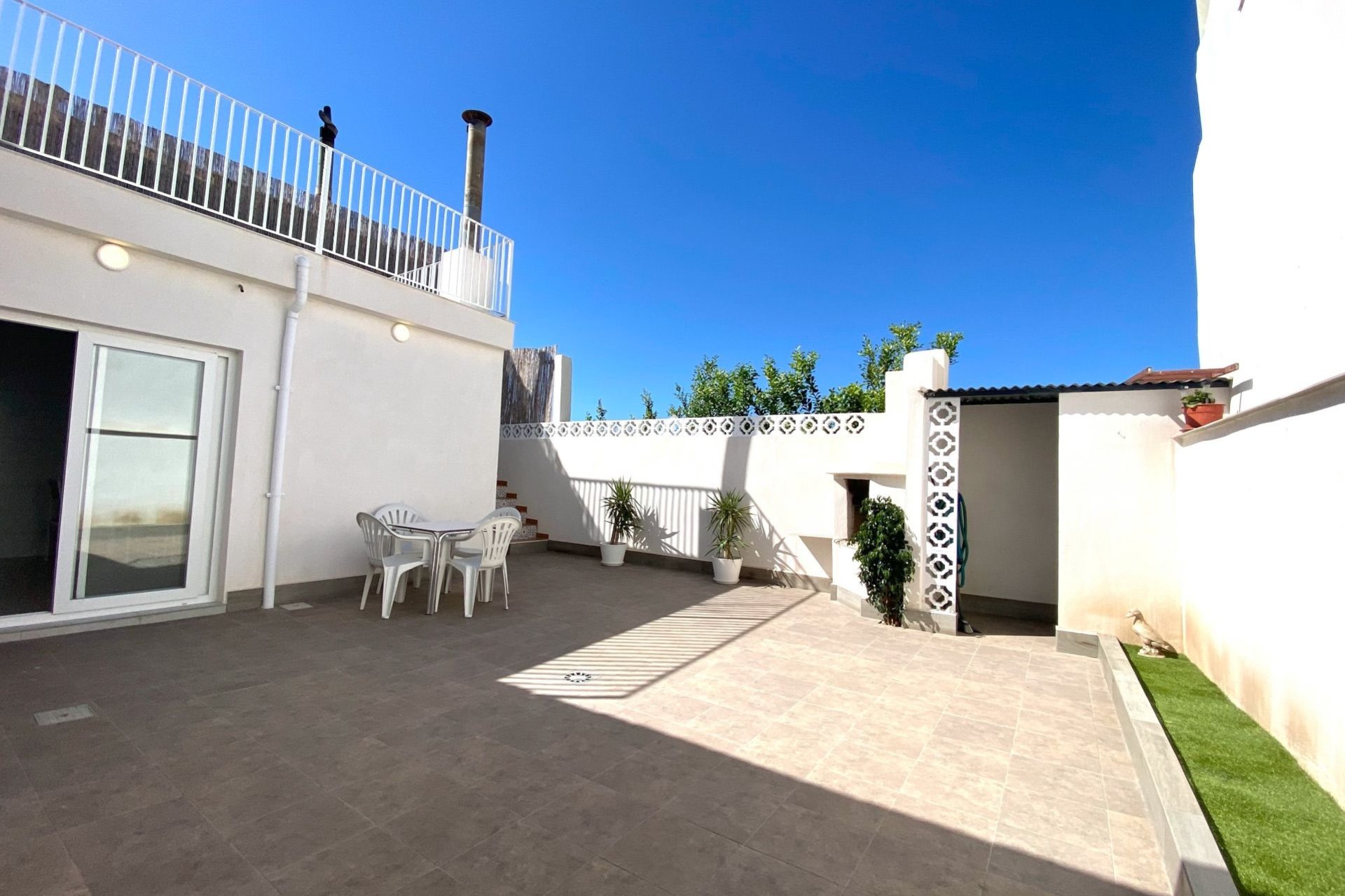 Segunda Mano - Casa de pueblo - Arneva