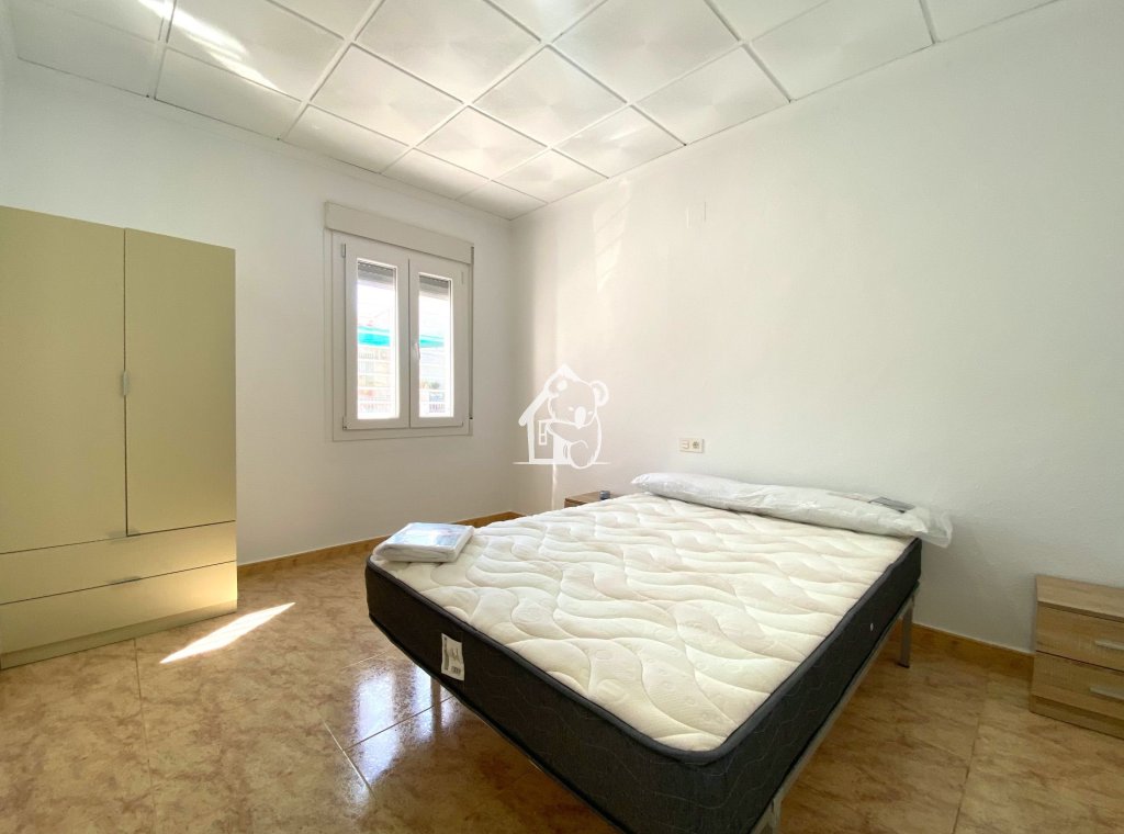 Segunda Mano - Casa de pueblo - Arneva