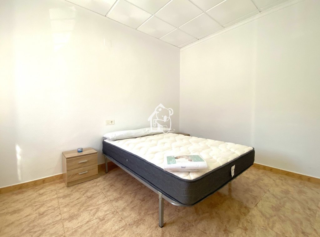 Segunda Mano - Casa de pueblo - Arneva