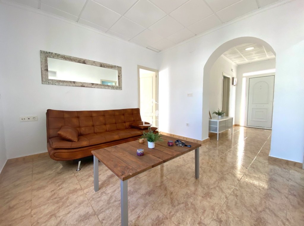 Segunda Mano - Casa de pueblo - Arneva