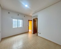 Segunda Mano - Casa de pueblo - Arneva