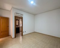 Segunda Mano - Casa de pueblo - Arneva