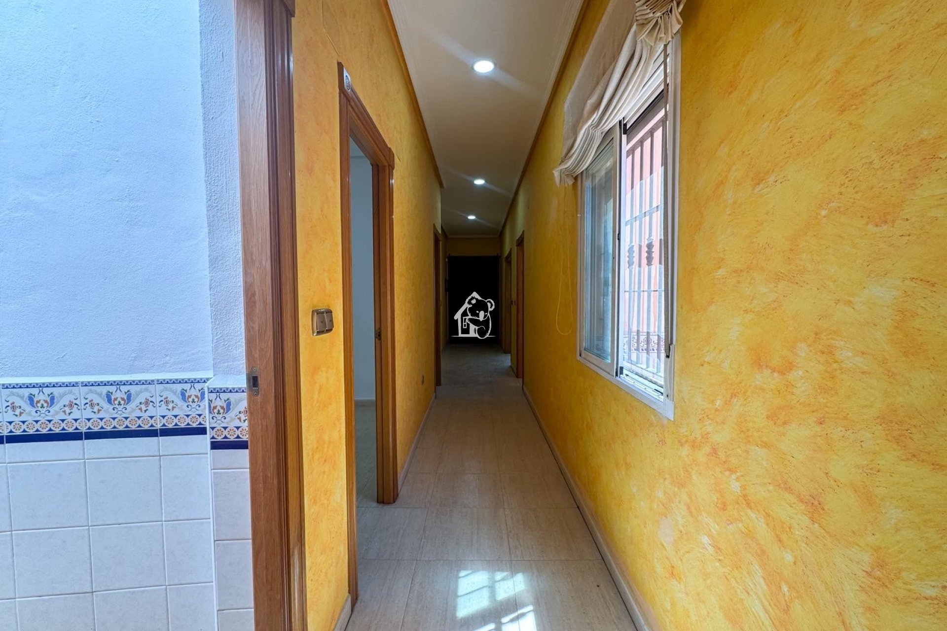 Segunda Mano - Casa de pueblo - Arneva