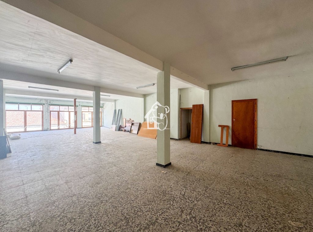 Segunda Mano - Comercial - San Miguel de Salinas