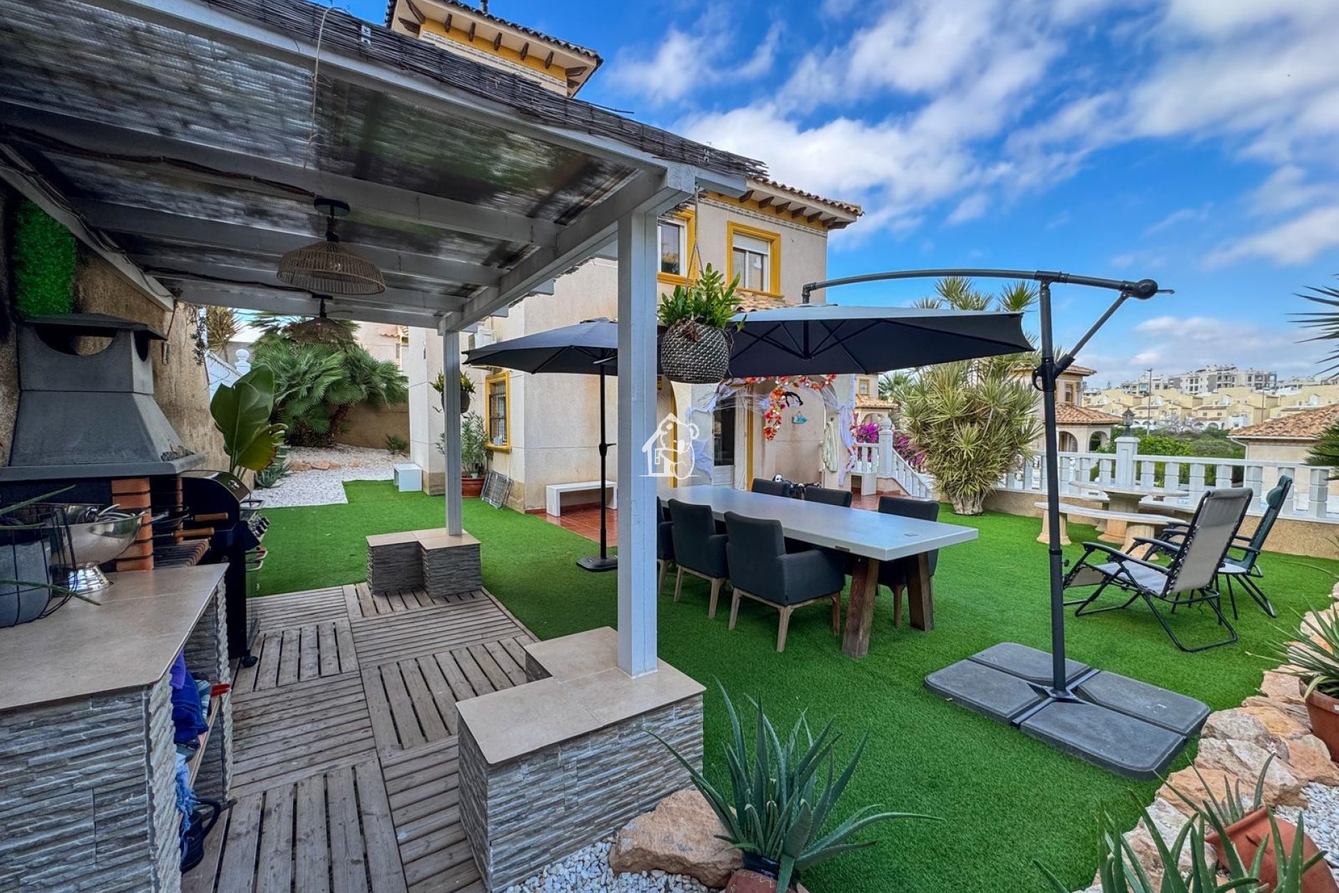 Segunda Mano - Villa - Orihuela Costa - Villamartín
