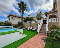 Segunda Mano - Villa - Orihuela Costa - Villamartín