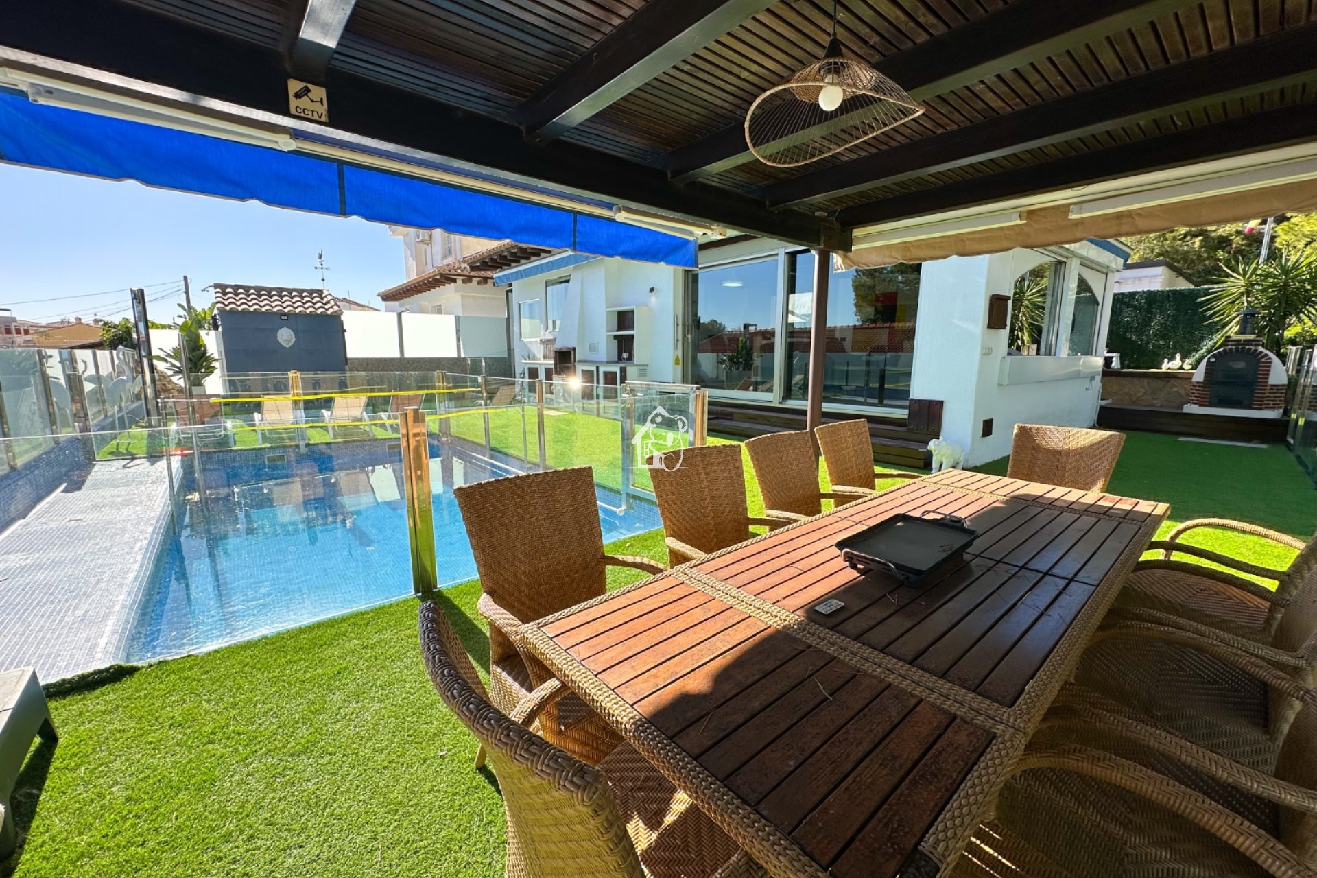 Segunda Mano - Villa - Orihuela Costa