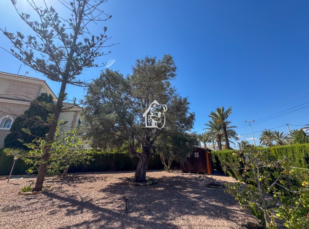 Segunda Mano - Villa - Orihuela Costa