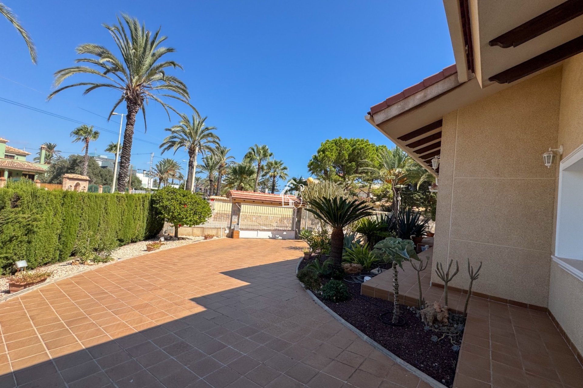 Segunda Mano - Villa - Orihuela Costa