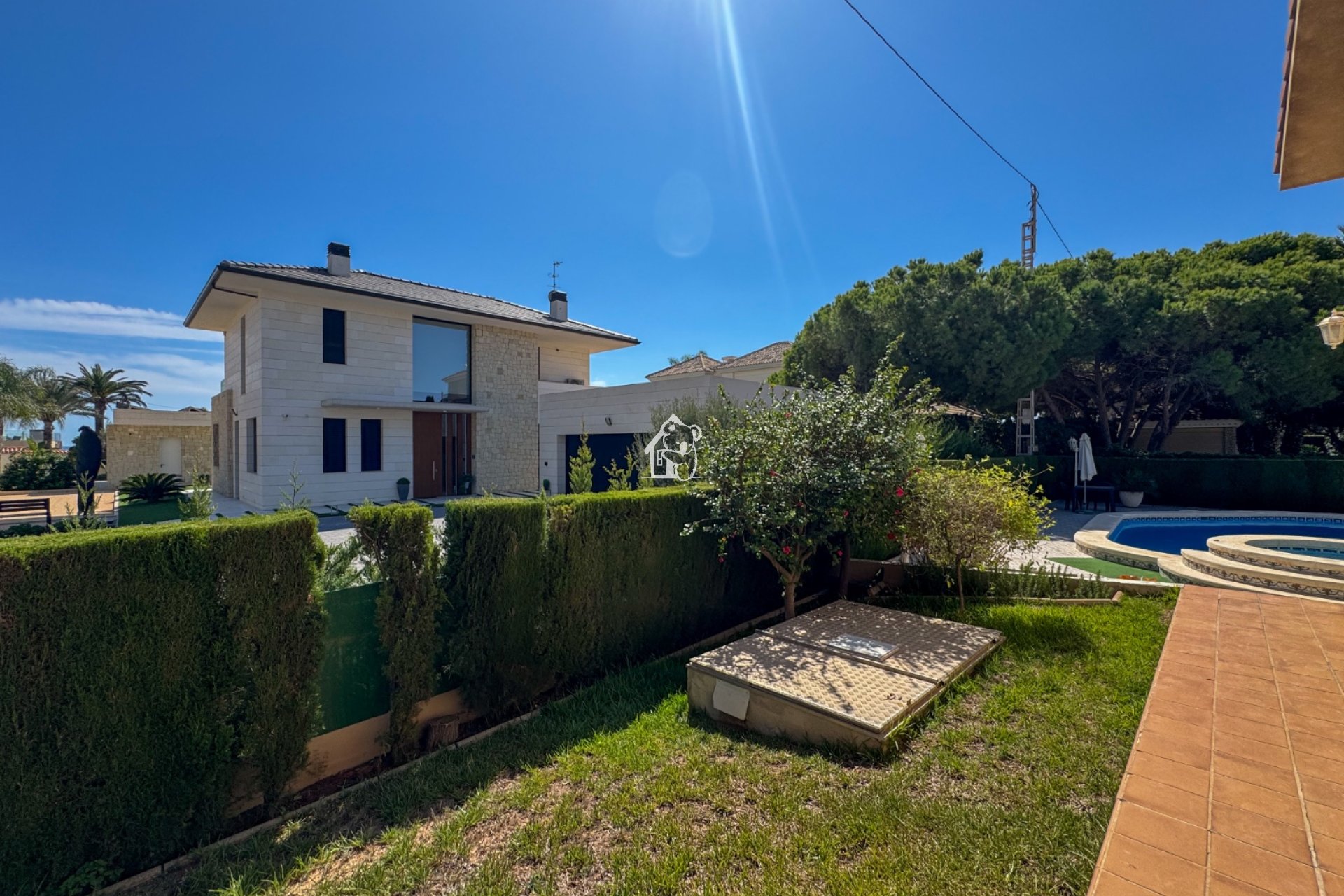 Segunda Mano - Villa - Orihuela Costa