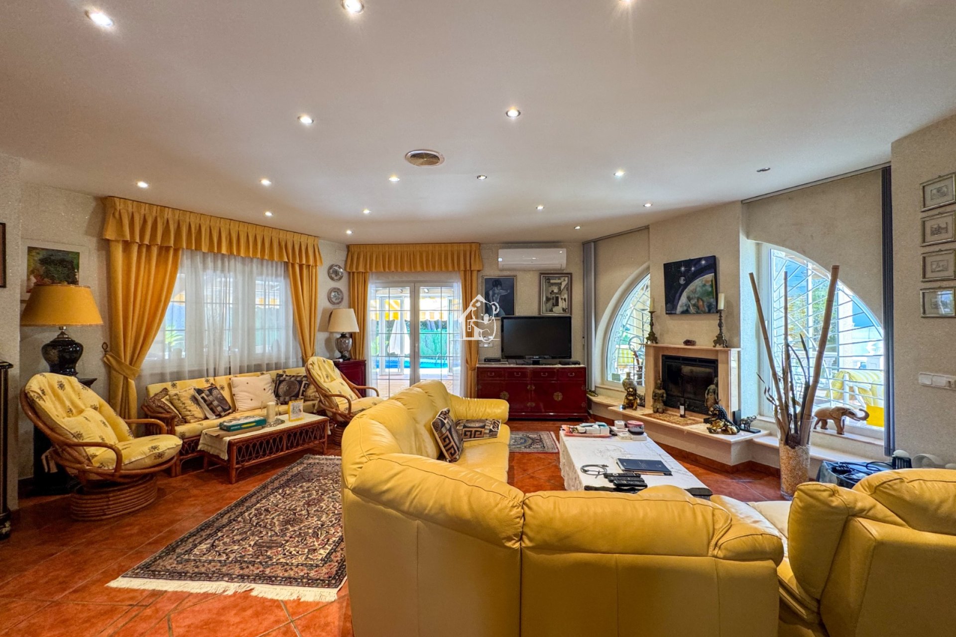 Segunda Mano - Villa - Orihuela Costa