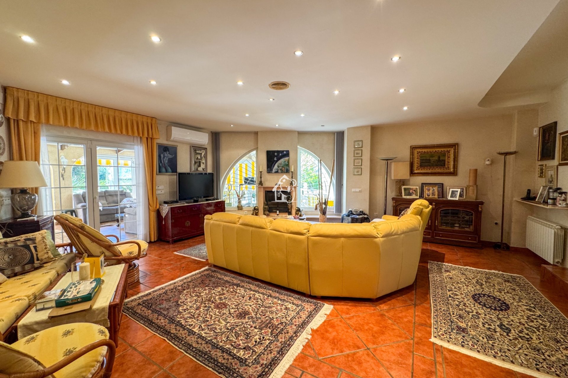 Segunda Mano - Villa - Orihuela Costa