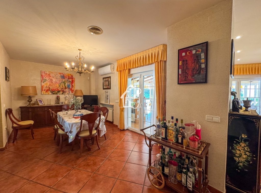 Segunda Mano - Villa - Orihuela Costa