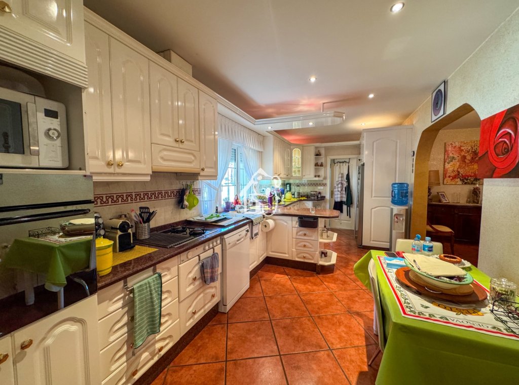 Segunda Mano - Villa - Orihuela Costa