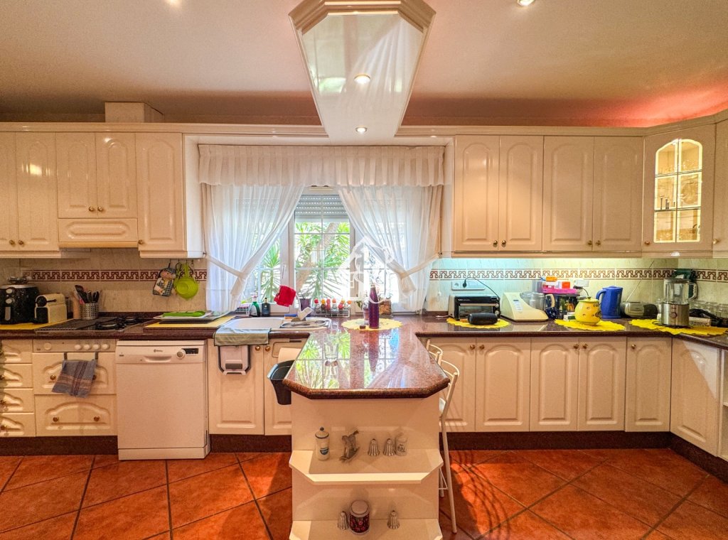 Segunda Mano - Villa - Orihuela Costa