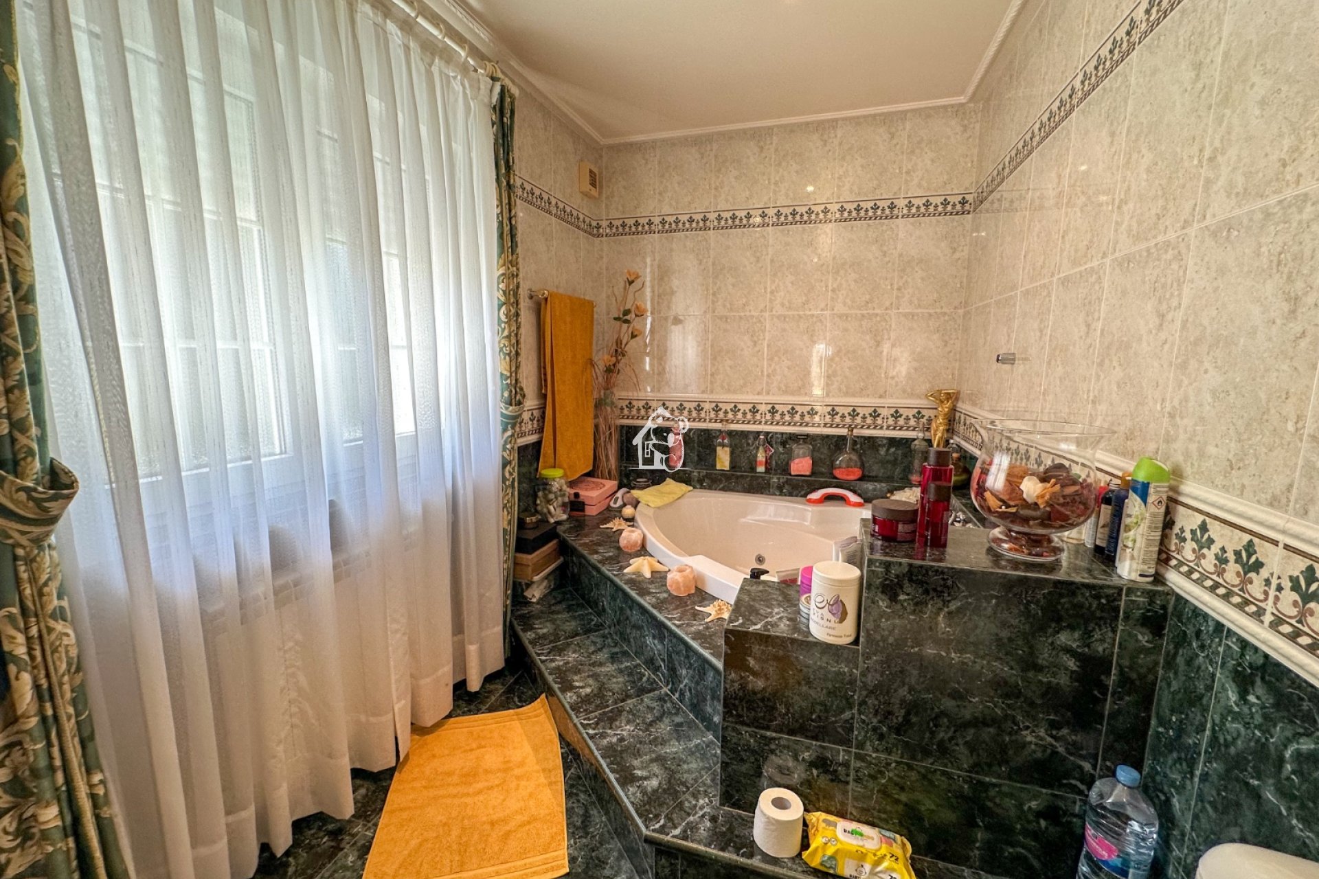 Segunda Mano - Villa - Orihuela Costa