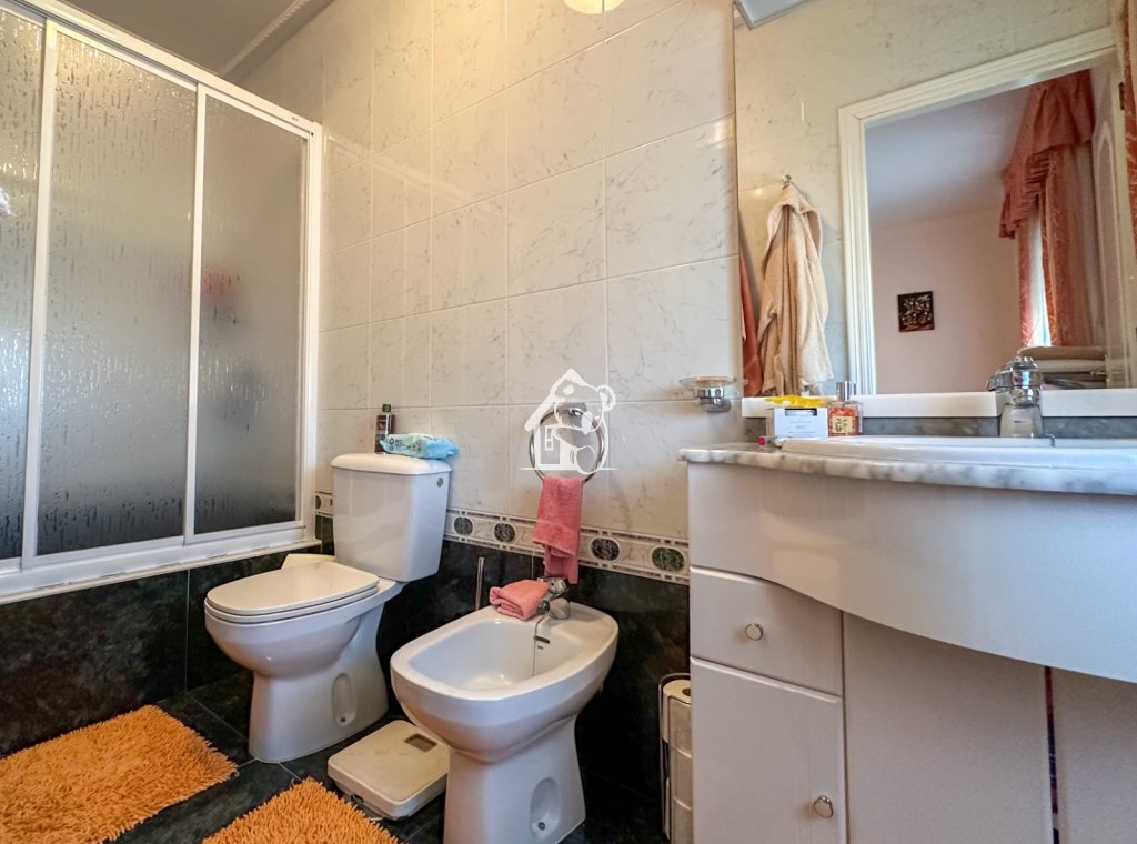 Segunda Mano - Villa - Orihuela Costa