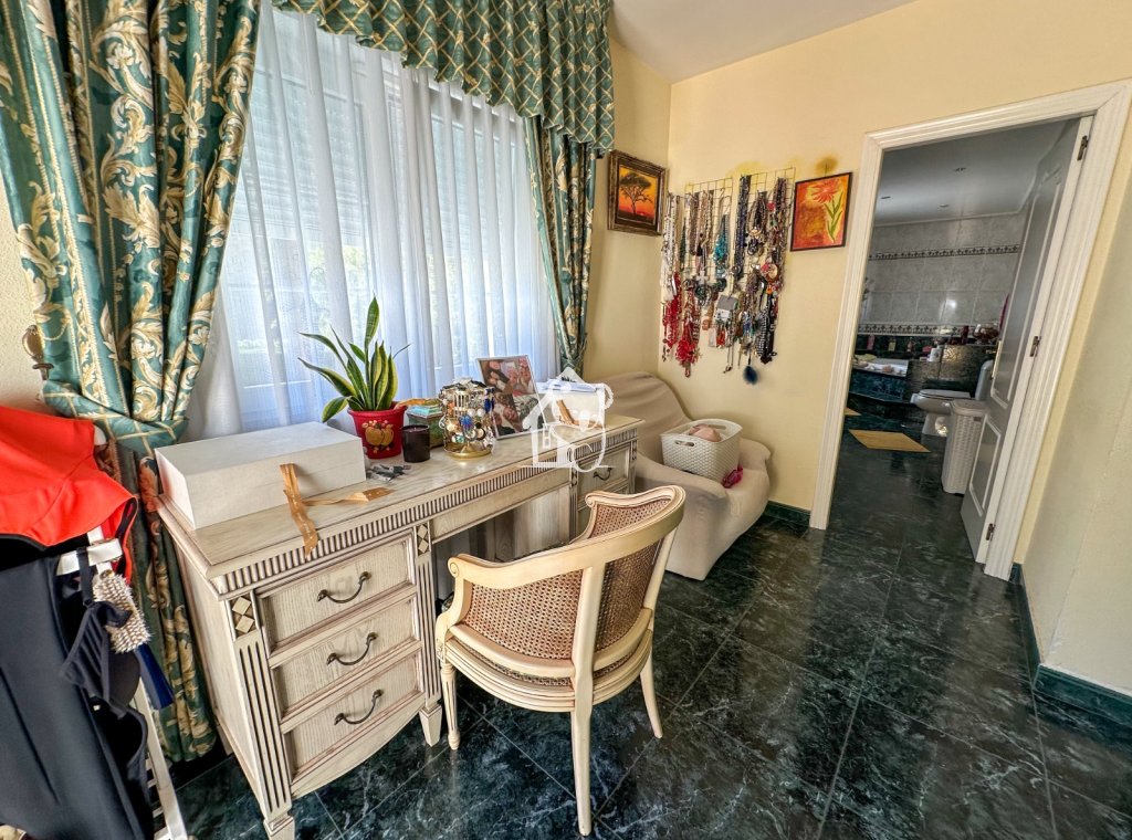 Segunda Mano - Villa - Orihuela Costa