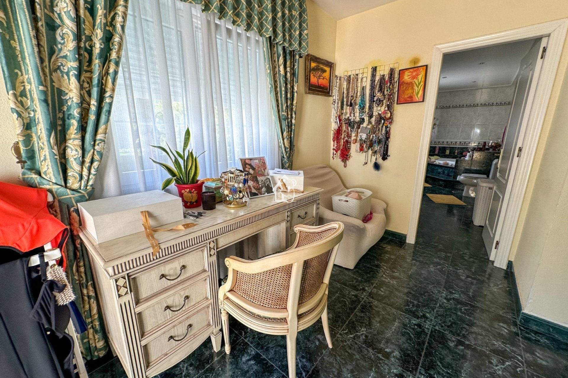 Segunda Mano - Villa - Orihuela Costa