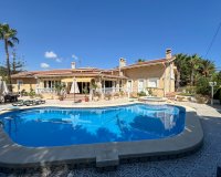 Segunda Mano - Villa - Orihuela Costa