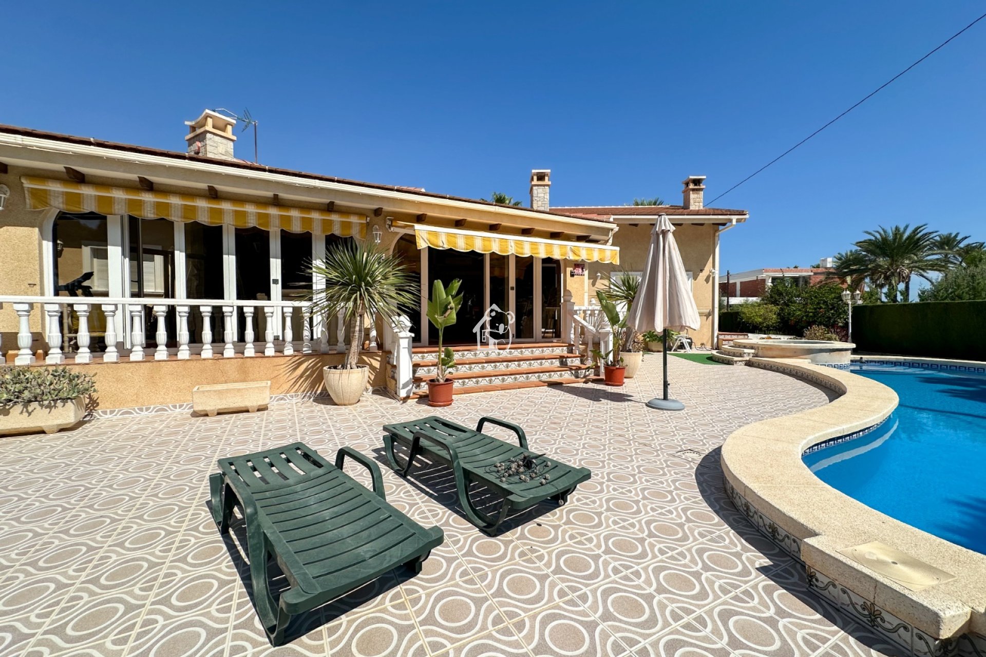 Segunda Mano - Villa - Orihuela Costa