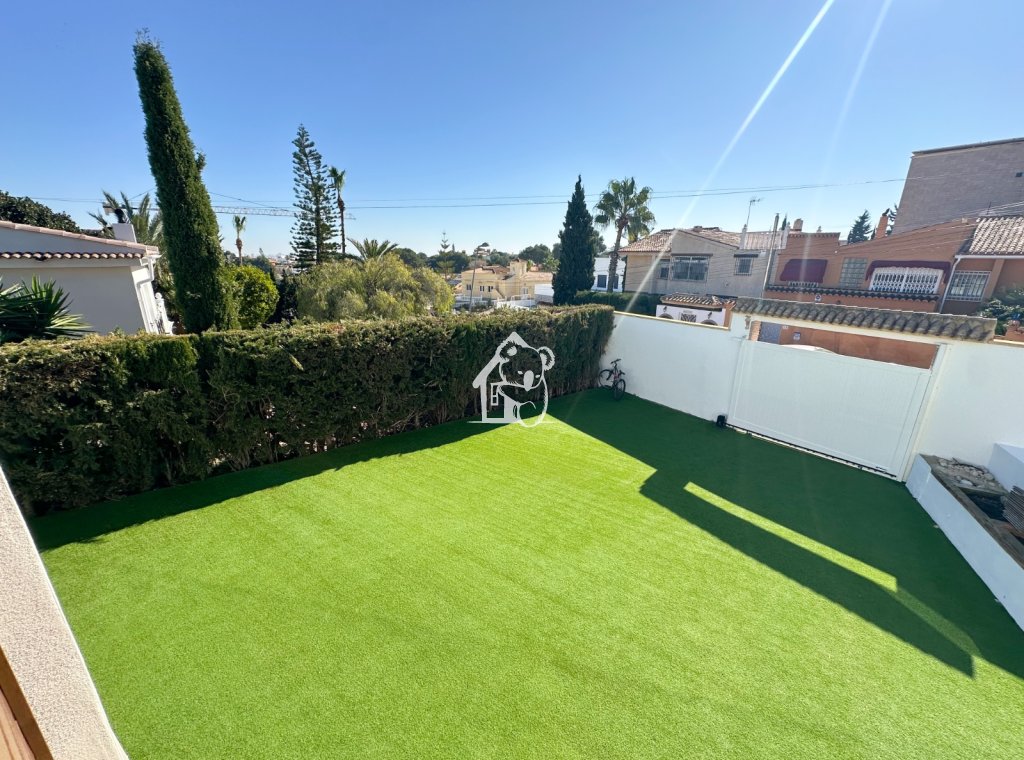 Segunda Mano - Villa - Torrevieja - Los Balcones - Los Altos del Edén