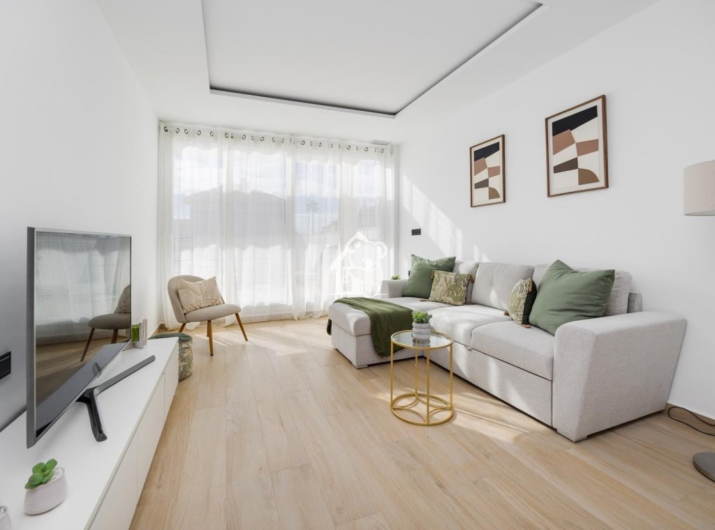 Segunda Mano - Villa - Torrevieja - Nueva Torrevieja - Aguas Nuevas