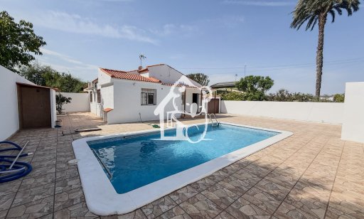 Villa - Alquiler - Torrevieja - Los Balcones - Los Altos del Edén