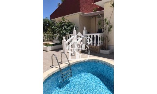 Villa - Alquiler - Torrevieja - Playa de los Locos