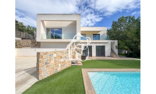 Villa - Перепродажа - Orihuela Costa - Campos de Golf